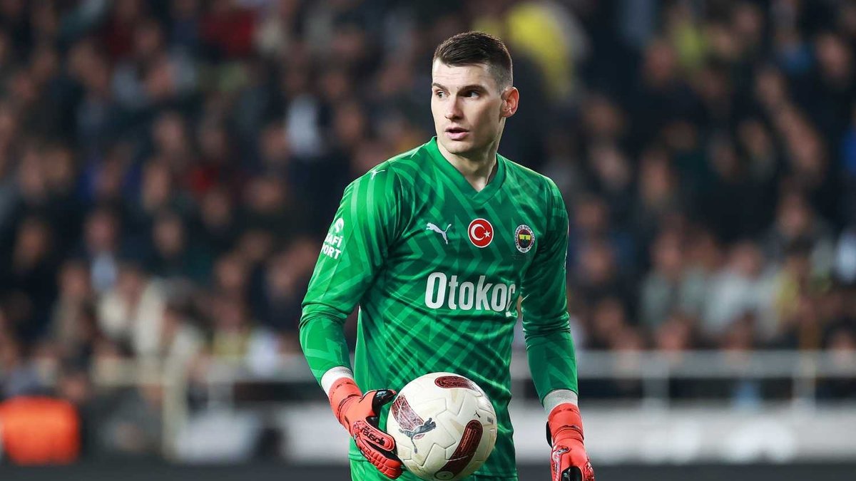 TRANSFER HABERİ: Fenerbahçe'nin yıldızına Ada'dan kanca! Portekizli teknik adam transferini çok istiyor TRANSFER HABERİ: Fenerbahçe'nin yıldızına Ada'dan kanca! Portekizli teknik adam transferini çok istiyor