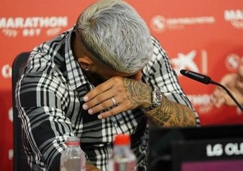 Banega'dan duygusal veda!