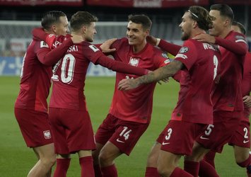 Szymanski kornerden gol attı!