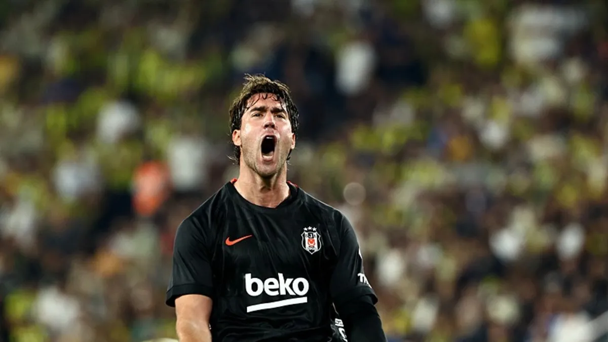 UEFA Avrupa Ligi'nden Vlahovic paylaşımı!