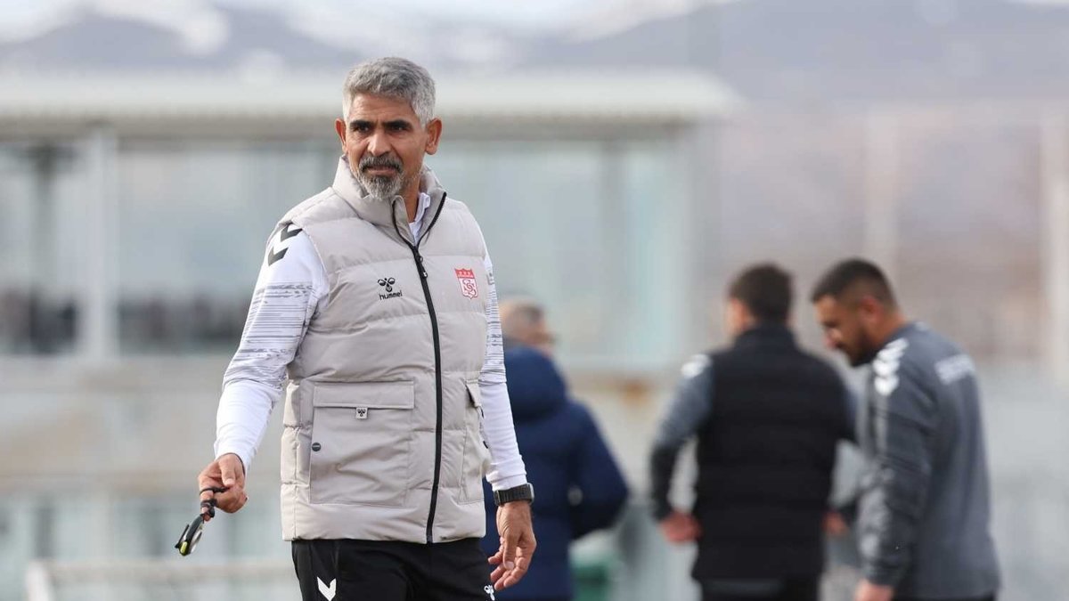 Sivasspor'da İsmet Taşdemir dönemi sona erdi