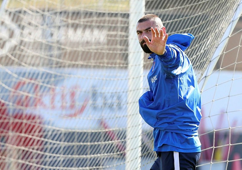 Burak Yılmaz’a şartlı onay