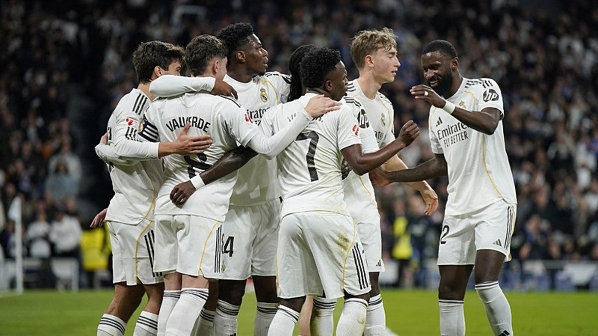 Real Madrid sahasında Real Sociedad'ı 4 golle geçti! İşte maçın özeti