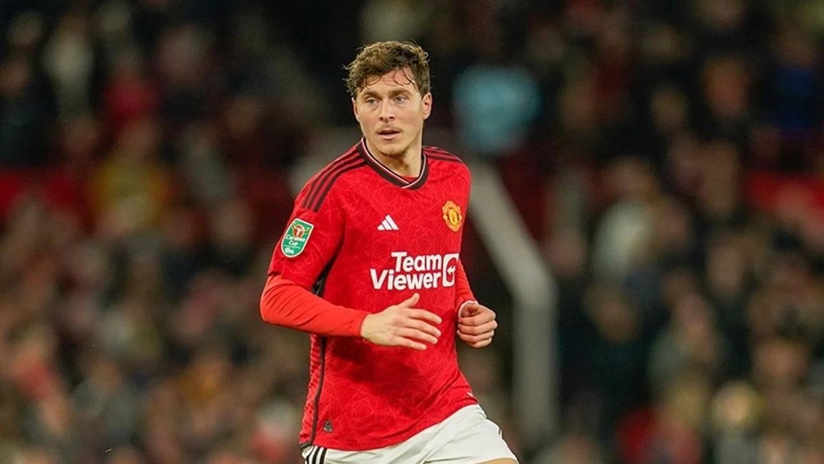 Beşiktaş'ın gözü Manchester United'ın stoperi Lindelöf'ün üzerinde Beşiktaş'ın gözü Manchester United'ın stoperi Lindelöf'ün üzerinde