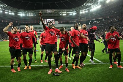 Leverkusen 59 yıllık rekoru kırdı!