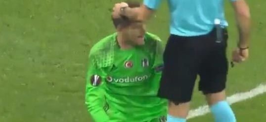 Lyon - Beşiktaş maçına damga vuran kare