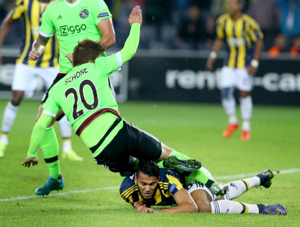 Fenerbahçe’den Kadıköy’de tarihi zafer