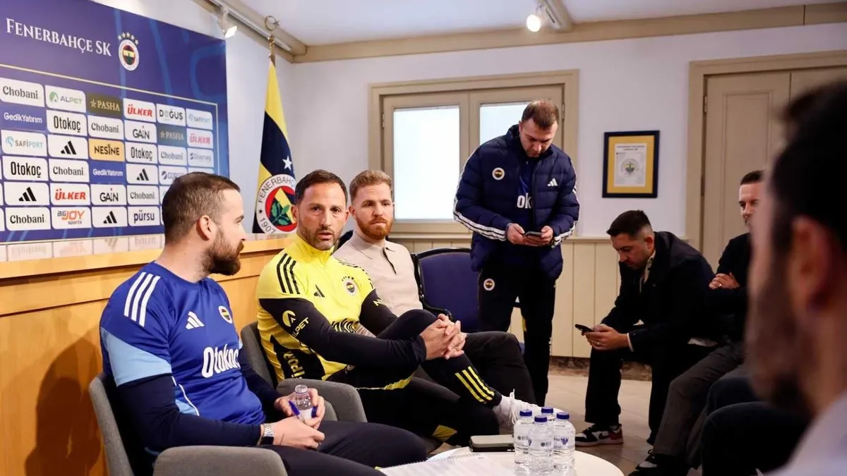 Fenerbahçe'de olağanüstü toplantı kararı! Domenico Tedesco ve Devin Özek...