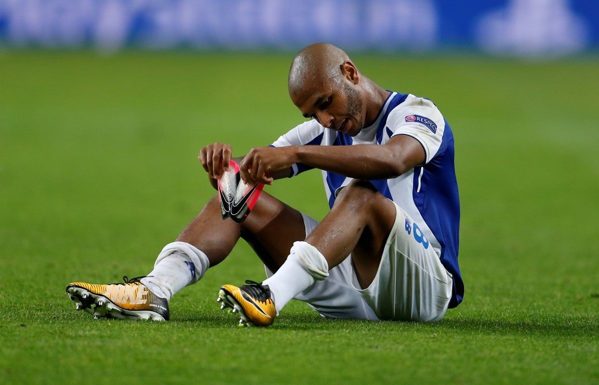 Beşiktaş Cezayirli yıldızın peşinde