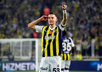 Szymanski durmuyor!