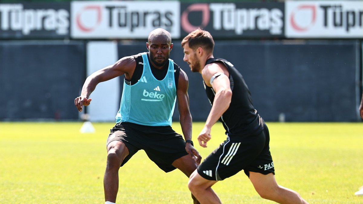 Beşiktaş St. Patrick's maçı hazırlıklarını sürdürdü! Beşiktaş St. Patrick's maçı hazırlıklarını sürdürdü!