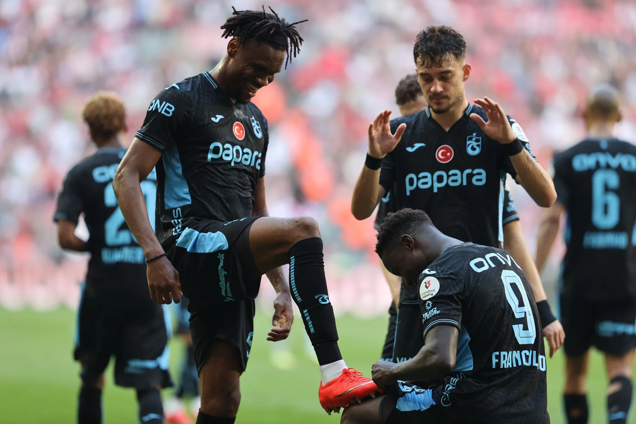 Samsunspor-Trabzonspor derbisi sonrası spor yazarlarından yorumlar