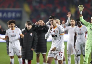 "Gel de yen bakalım..."