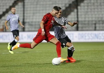 Boyd'a 1 devre dayandı