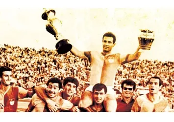 Taçsız Kral Metin Oktay'ı saygıyla anıyoruz