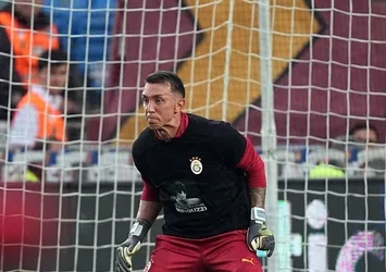 Muslera: Yüzde yüzümü vermek istiyorum