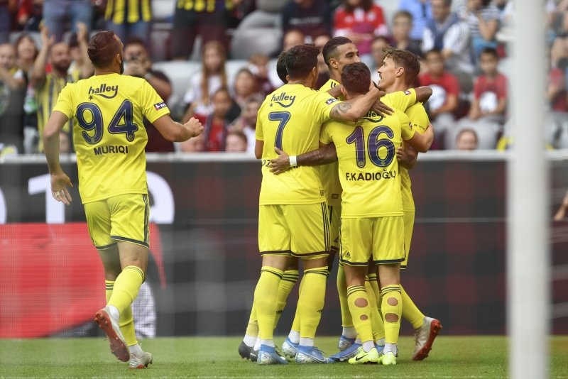 Zidane'dan Altay Bayındır ve Ferdi Kadıoğlu sözleri ...