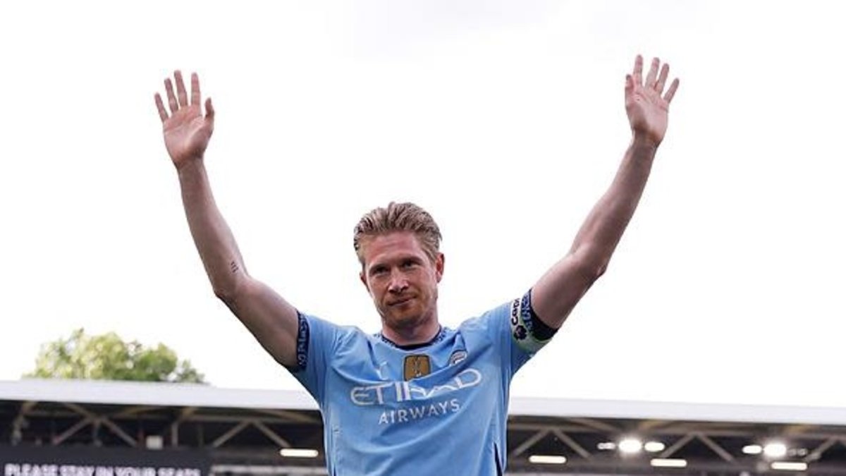 Kevin De Bruyne'den transferde Fenerbahçe'yi sevindiren haber! Kevin De Bruyne'den transferde Fenerbahçe'yi sevindiren haber!