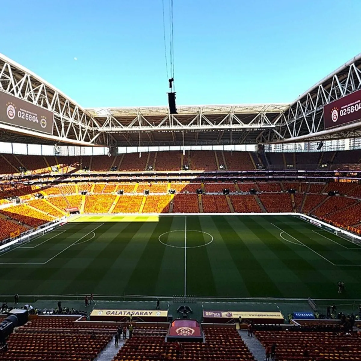 Galatasaray-Fenerbahçe derbisine scout akını! O yıldızları canlı izleyecekler