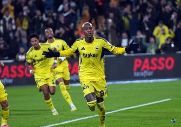 Fenerbahçe, futbolda 2025'i kupasız geçti