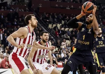 Fenerbahçe Doğuş farklı kaybetti