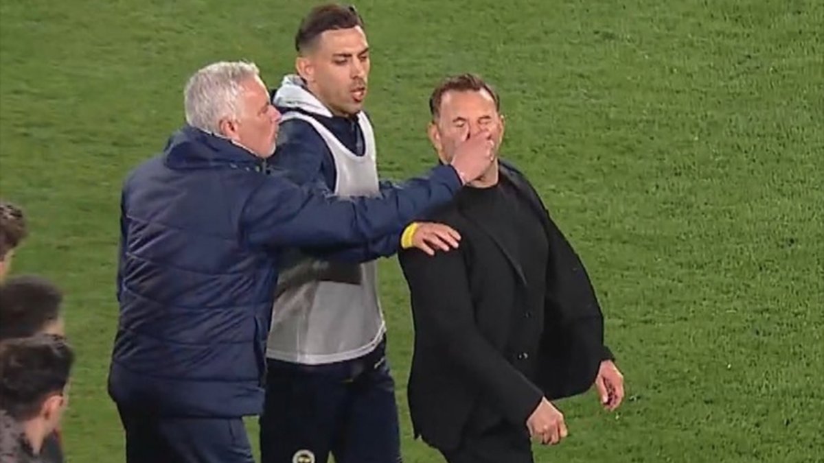 GALATASARAY HABERİ: Okan Buruk’tan olay Jose Mourinho itirafı! GALATASARAY HABERİ: Okan Buruk’tan olay Jose Mourinho itirafı!
