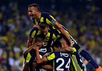 Fenerbahçe galibiyetle başladı!