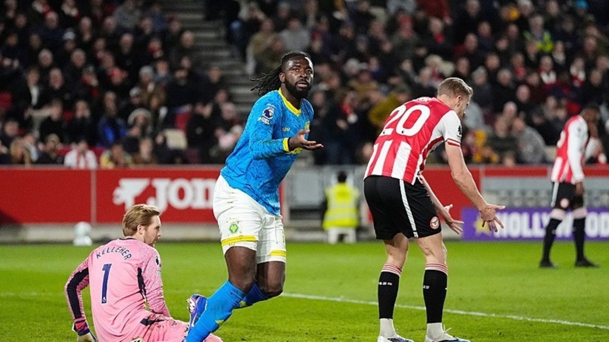 Beşiktaş'a Nijeryalı golcü! Transferde Amokachi detayı