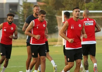 Antalya rekor için sahada