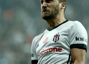 13 takım Cenk Tosun'un peşinde