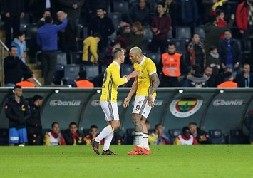 F.Bahçe forvetlerinden beklediğini alamadı