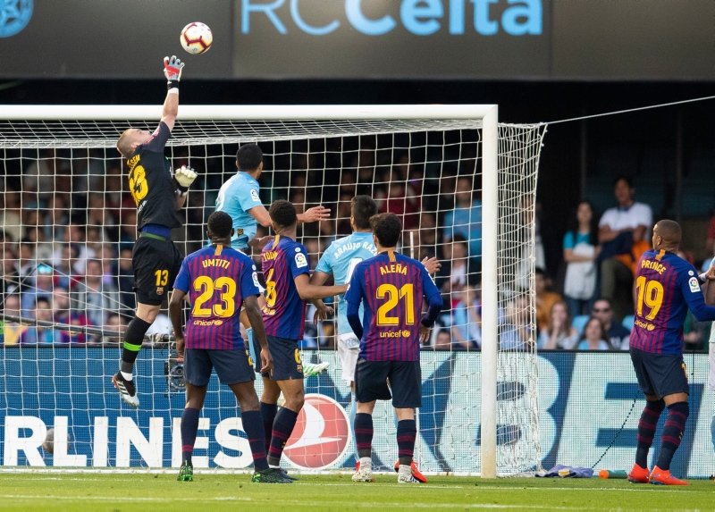 Fenerbahçe’ye dünya yıldızı kaleci!