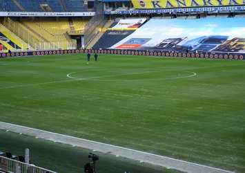 Fenerbahçe’de zemin onarılıyor