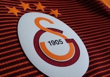 Aslan ön liberosunu buldu! Resmi teklif yapıldı...