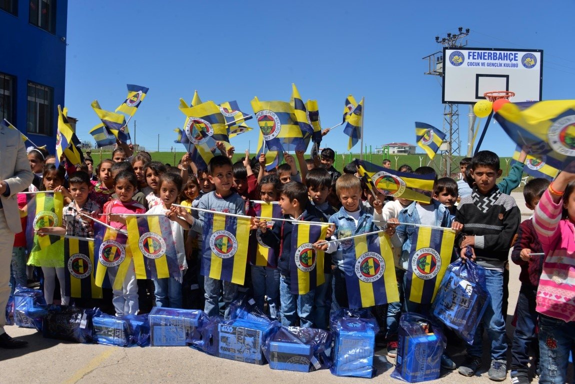 Diyarbakır’da Aziz Yıldırım rüzgarı!