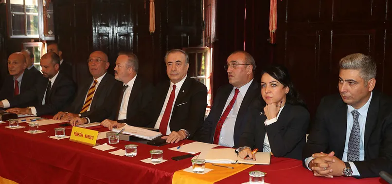 Galatasaray’da kasım ayı divanı yapılıyor