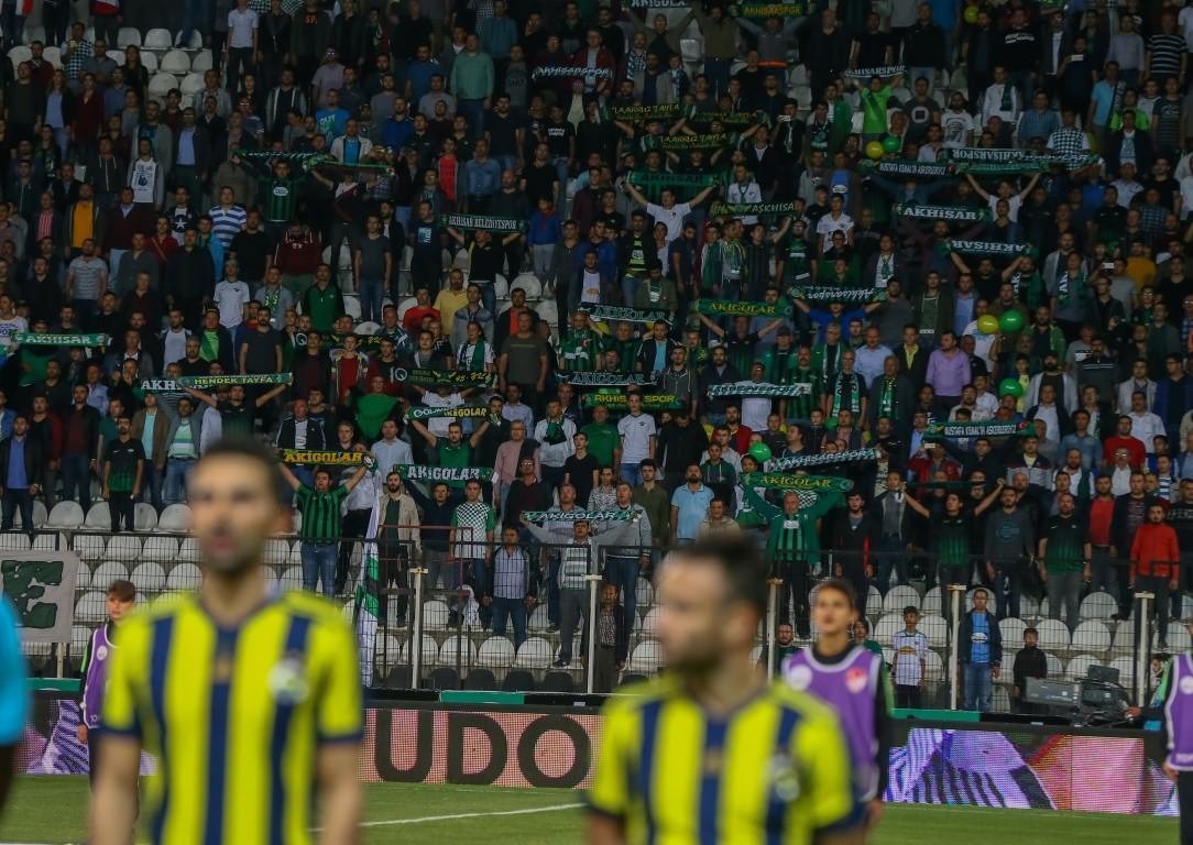 TM Akhisarspor - Fenerbahçe maçından kareler