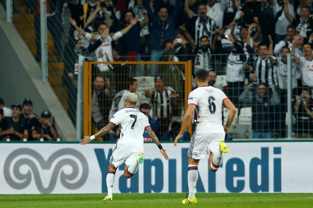 Beşiktaş- Dinamo Kiev maçından kareler