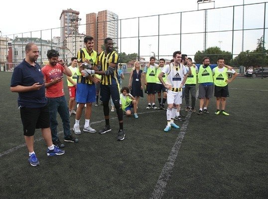 Ekpe Udoh kaleye geçti