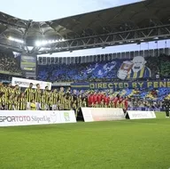 Fenerbahçeden Galatasaraya derbi sürprizi!
