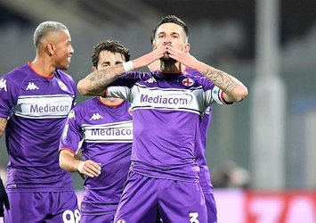 Fiorentina gol oldu yağdı!