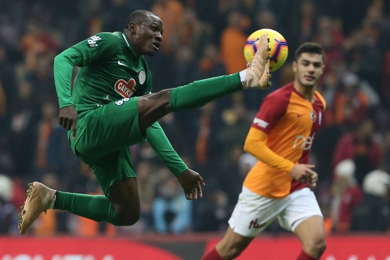 Ozan Kabak için önerilen rakam dudak uçuklattı!