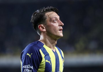 Samandıra'da soğuk rüzgarlar! F.Bahçe'de Mesut Özil krizi