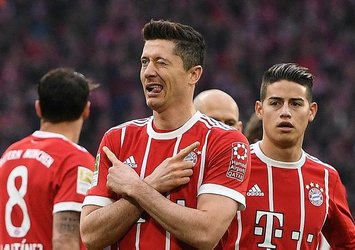 Bayern Münih Lewa’yı bırakmıyor