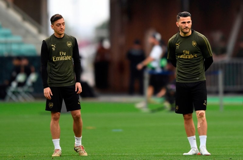 Mesut Özil Arsenal’den ayrılıyor