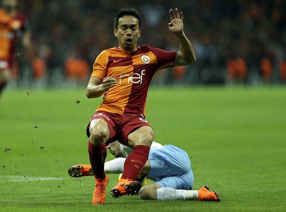 Galatasaray’da 10 futbolcu gidiyor