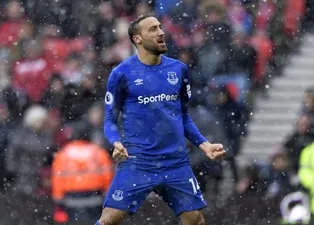 Cenk Tosun'dan Beşiktaş'a yeşil ışık!