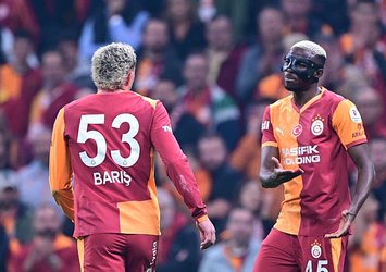 Osimhen'den Barış'a: Sana güveniyorum!