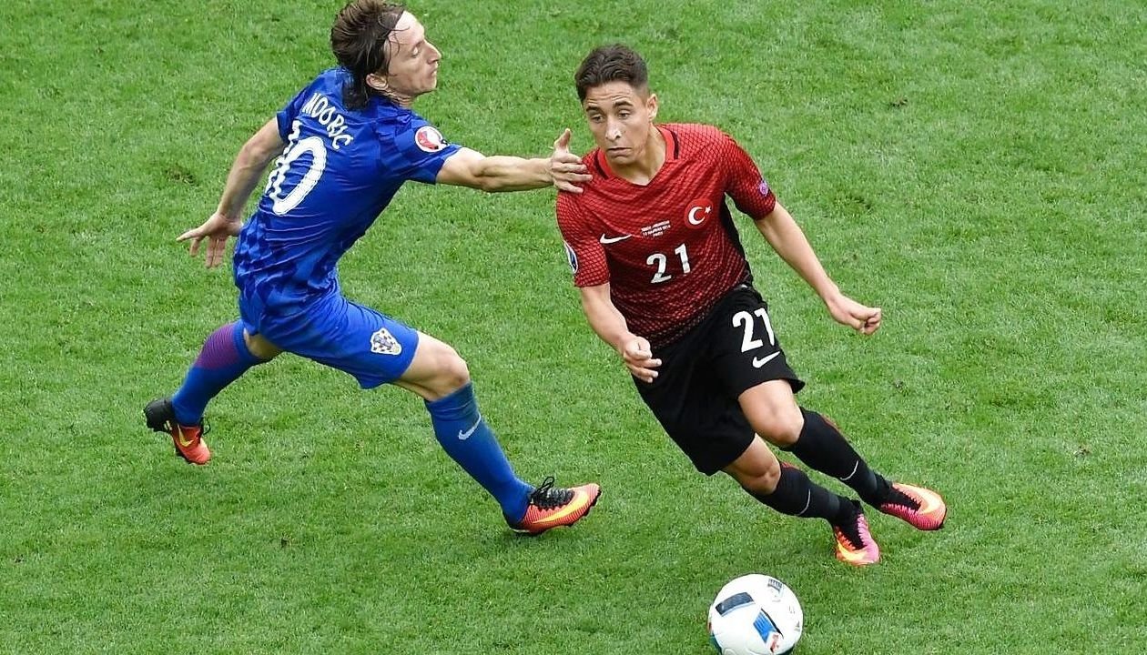 Fenerbahçe’den Emre Mor sürprizi! Geliş tarihi...