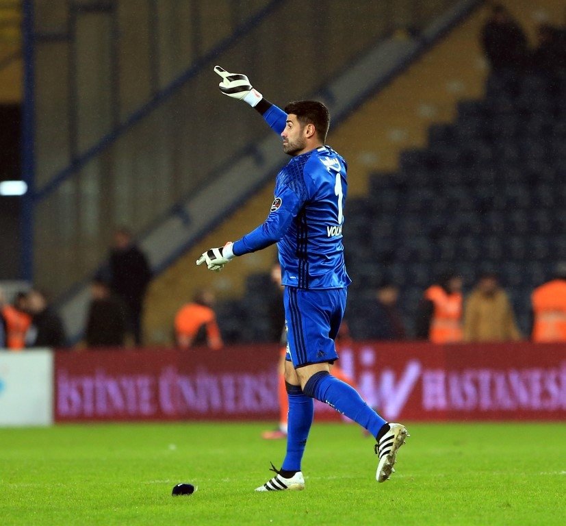 Volkan Demirel’e 6 milyon